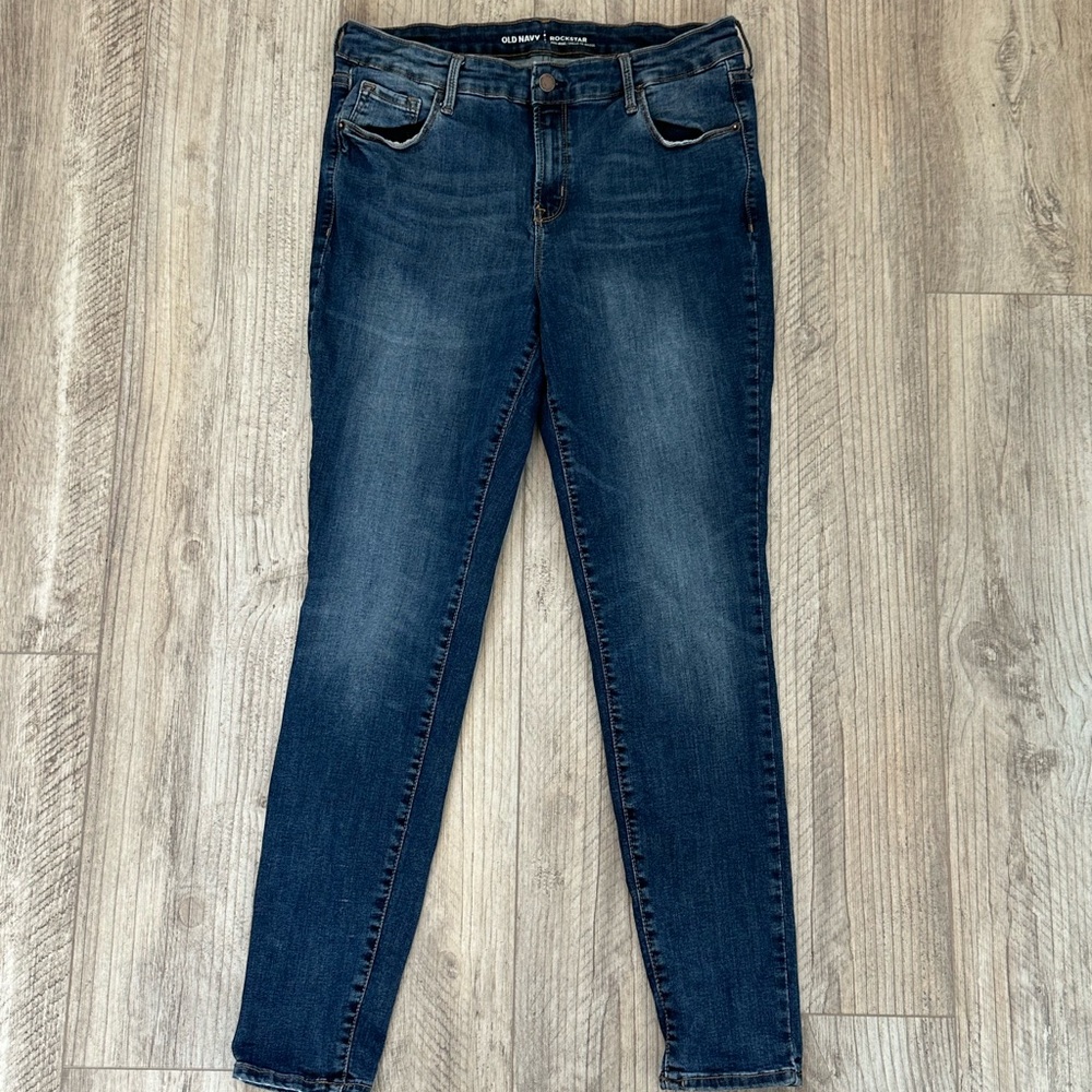 Old Navy Rockstar Tall Mid Rise Dark Wash Blue Jeans